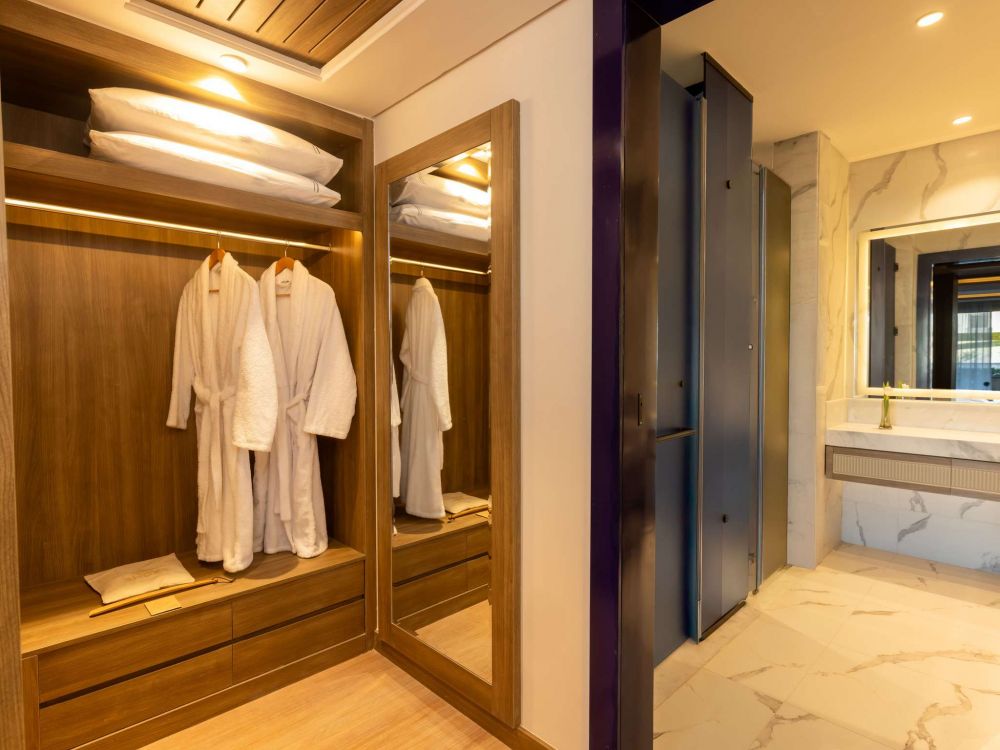 Deluxe Room Beach Side, Rixos Radamis Sharm El Sheikh 5*