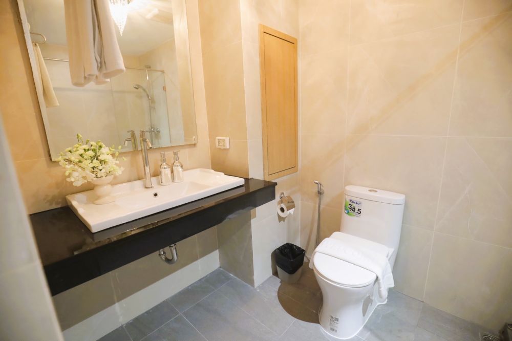 Deluxe, Sun Sea Sand Hotel 3*