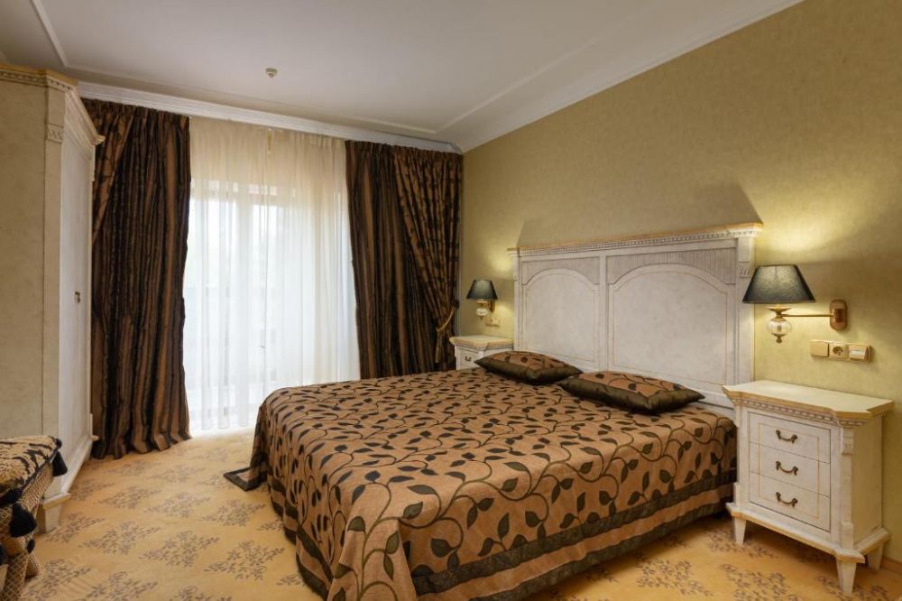 Апартаменты, Эдельвейс 3*