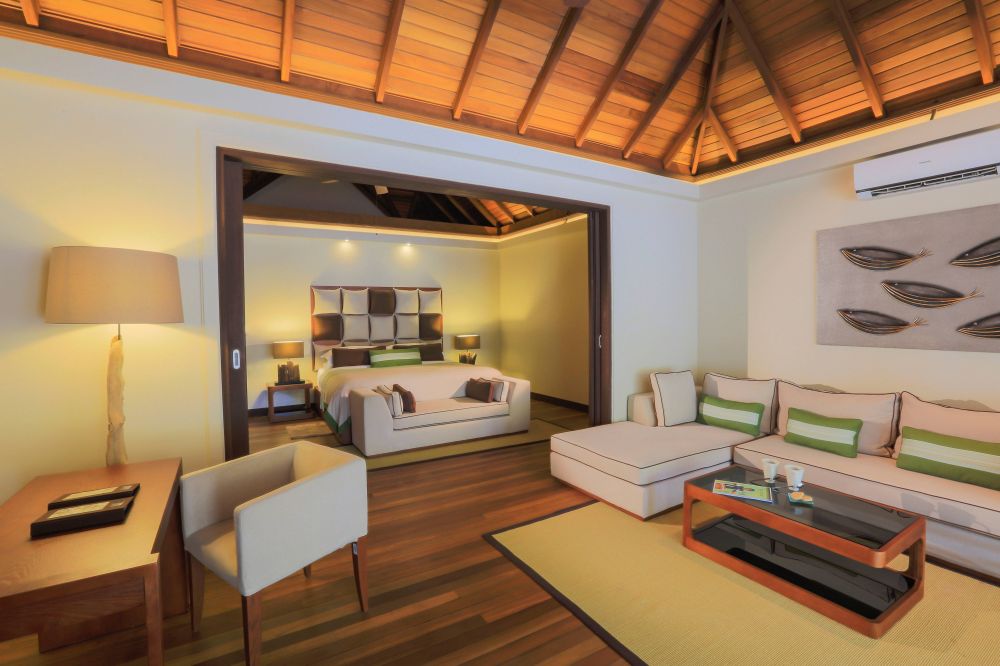 Deluxe Pool Villa, Niva Kurumba Maldives (ex. Kurumba Maldives) 5*