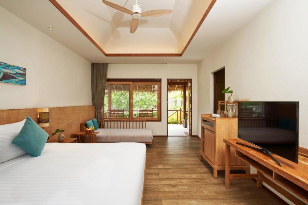 Deluxe Premium Bungalow, Saii Phi Phi Island Village (ex. Phi Phi Island Village Beach Resort) 5*