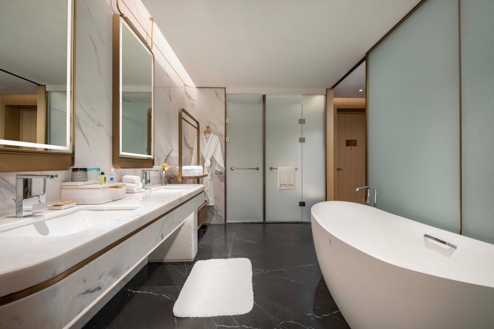 Premier Sea View, Hainan Sangem Moon Hotel 5*