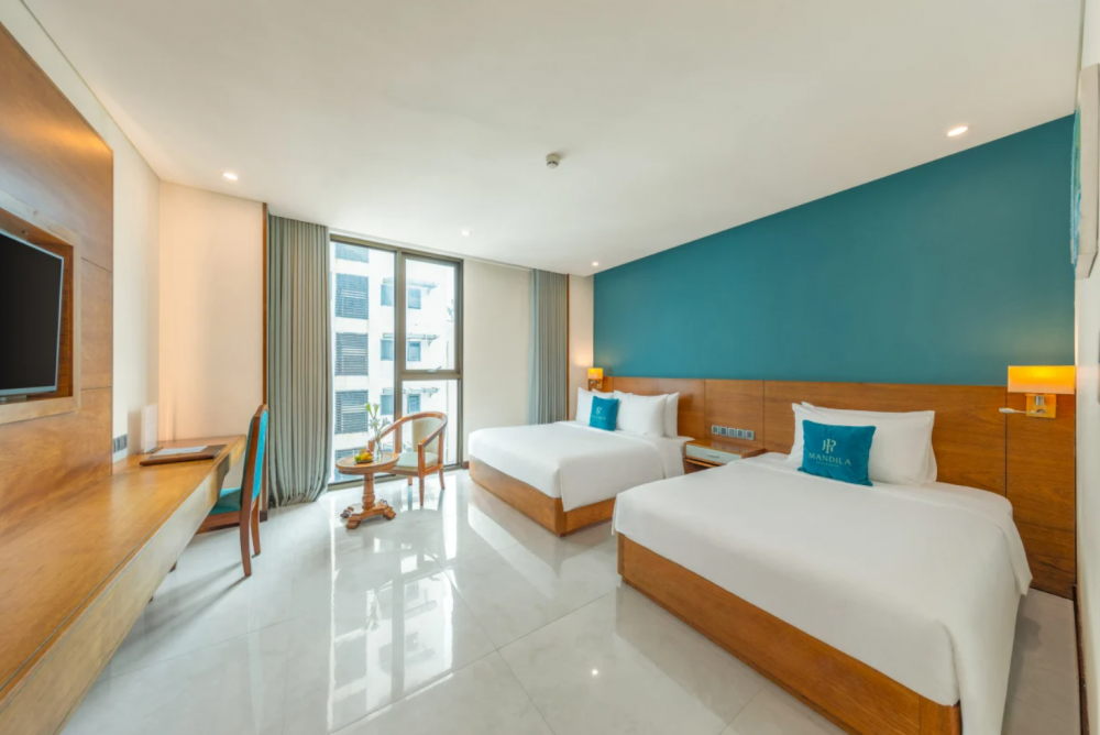 Partial Ocean TRPL, Mandila Beach Hotel 3+