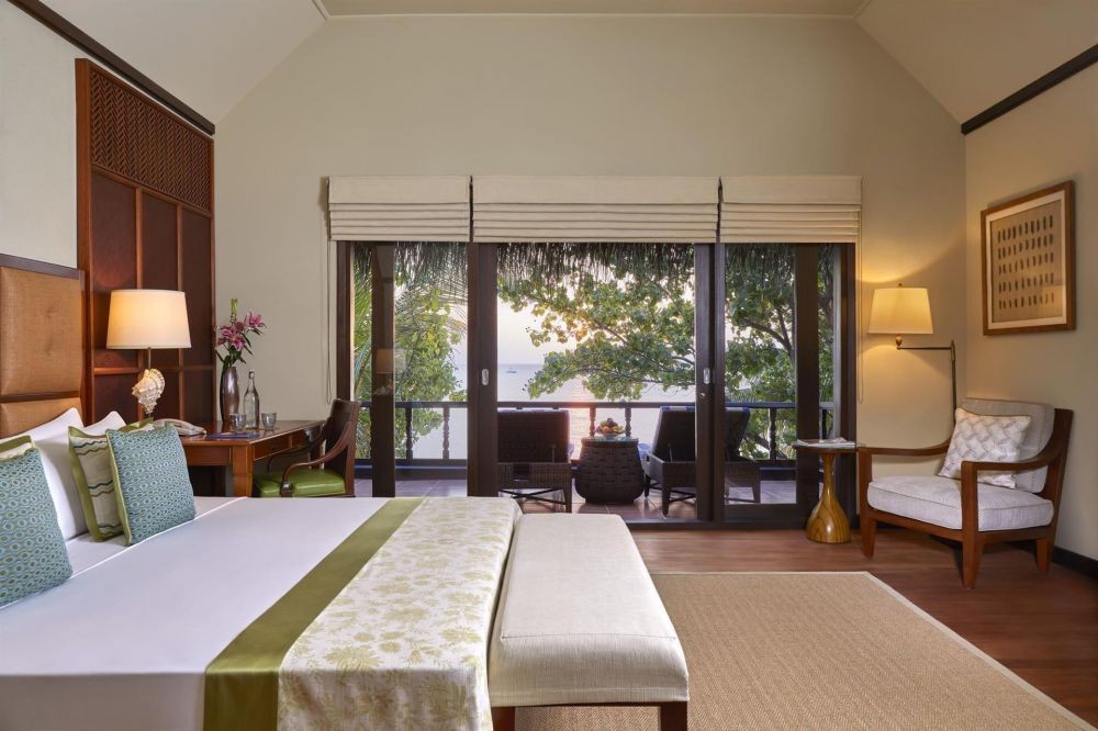 2 Bedroom Sunset Beachfront Suite with Pool, Taj Exotica Resort & Spa 5*