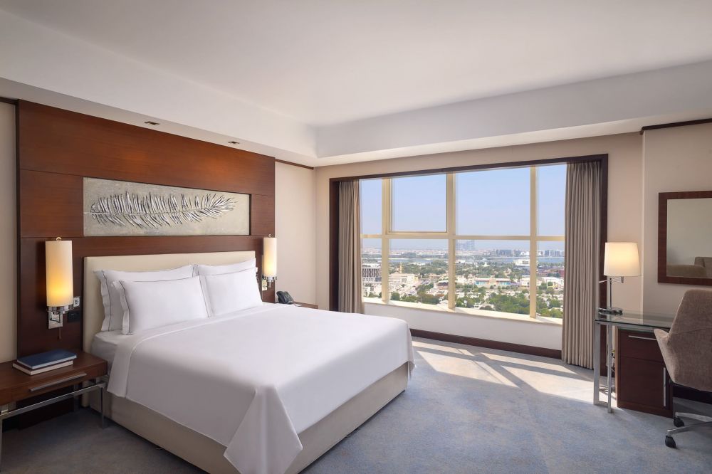 Business Suite, Grand Millennium Dubai 5*