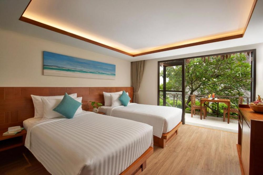 Deluxe Premium Bungalow, Saii Phi Phi Island Village (ex. Phi Phi Island Village Beach Resort) 5*