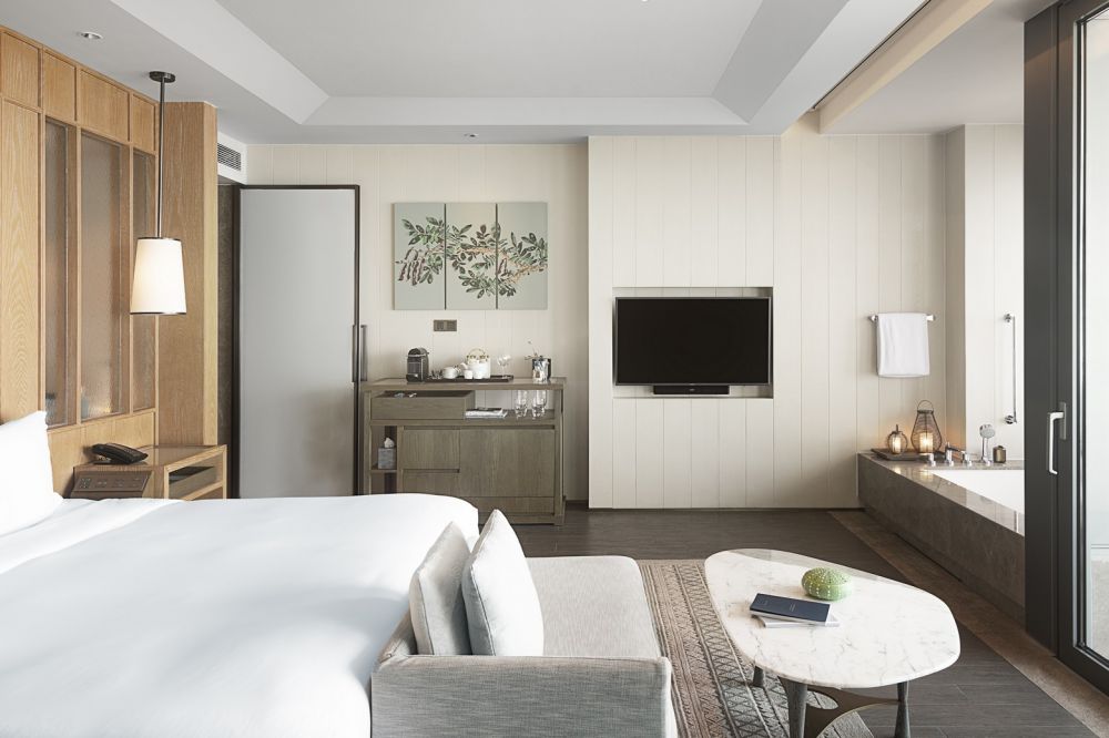 Grand Panoramic Ocean View Room, Rosewood Sanya 5*