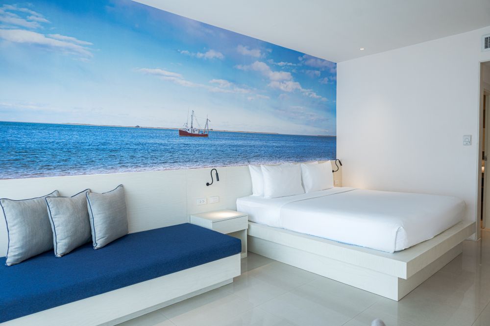 Deluxe Room/ Renovated PV Room/ PV, Amata Patong 4*