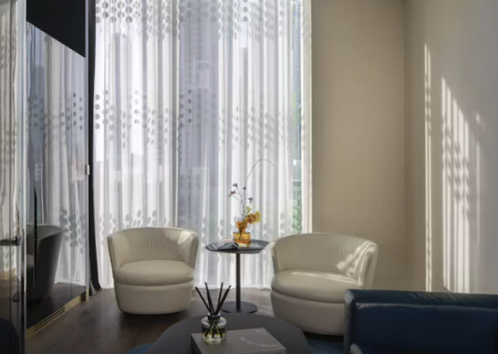 Extra Me Junior Suite With Jacuzzi Burj Khalifa View, ME by Meliá Dubai 5*