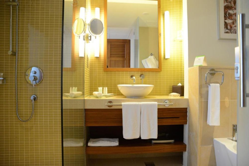 Premium Room, Yas Plaza Marina (ex. Yas Island Rotana) 5*
