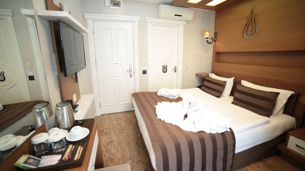 Family room, Weingart Black Tulip Hotel (Ex.Black Tulip Hotel) 4*