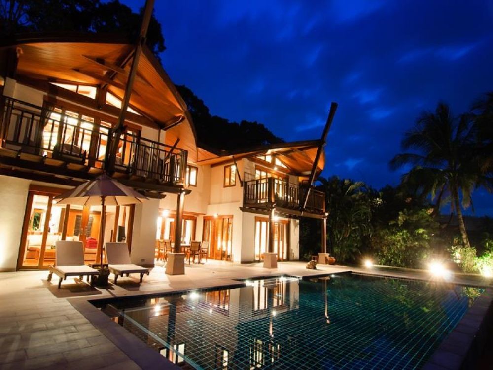 3 BR Grand Sea View Pool Villa, Barcelo Coconut Island (ex. The Village Coconut Island) 5*