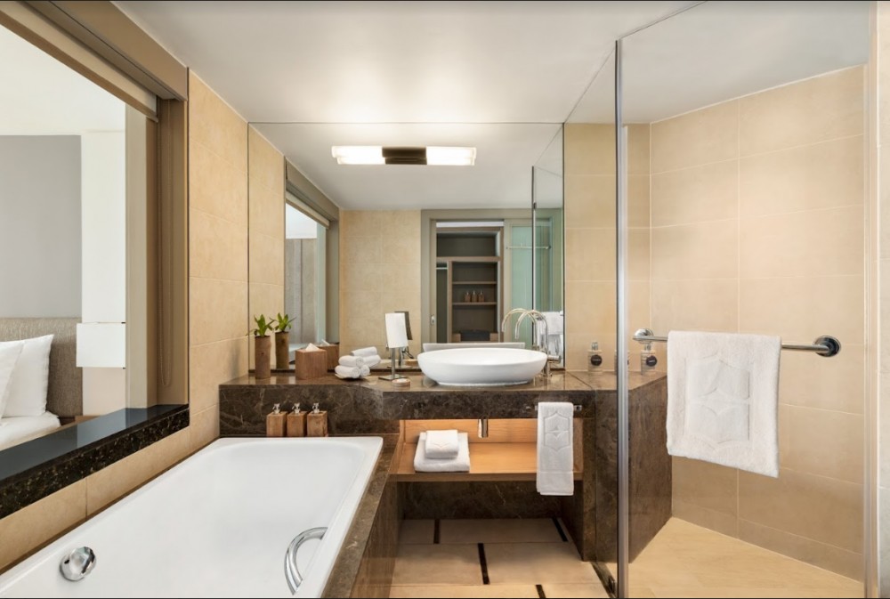 Coral Ocean View/ Beachfront Room, Shangri-La's Le Touessrok Resort & Spa 5*