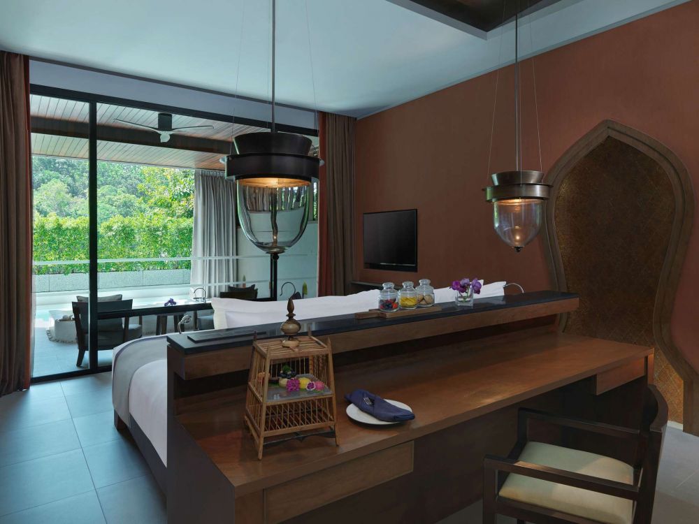 Premier Room Pool Access Whirlpool Bath (King Bed), Avista Hideaway Phuket Patong Mgallery By Sofitel 5*