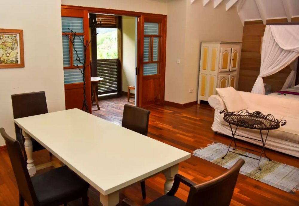 La Suite Honeymoon Albizia, Demeure de Cap Macon 3*