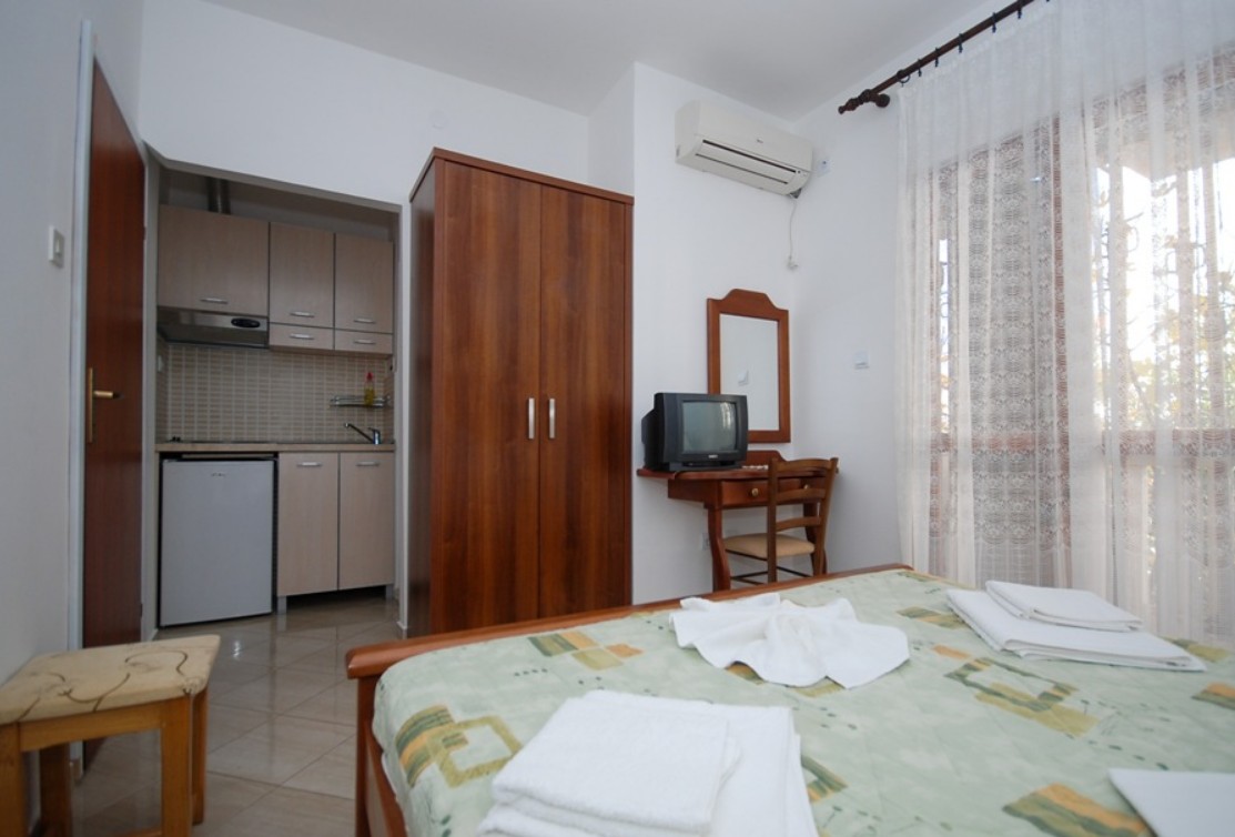 Studio 02 Park View, Jelena 27 3*