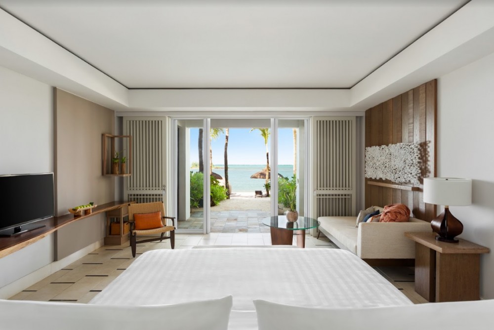 Hibiscus Ocean View/ Beachfront Room, Shangri-La's Le Touessrok Resort & Spa 5*