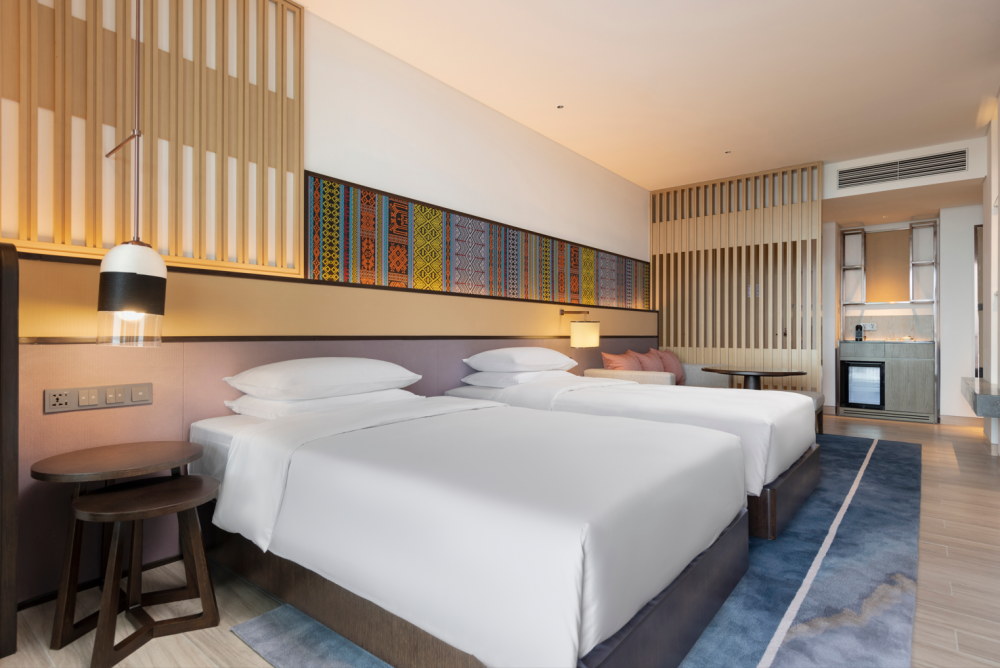 King / Twin Bed Ocean View Club Access, Hyatt Regency Sanya TianLiBay 5*