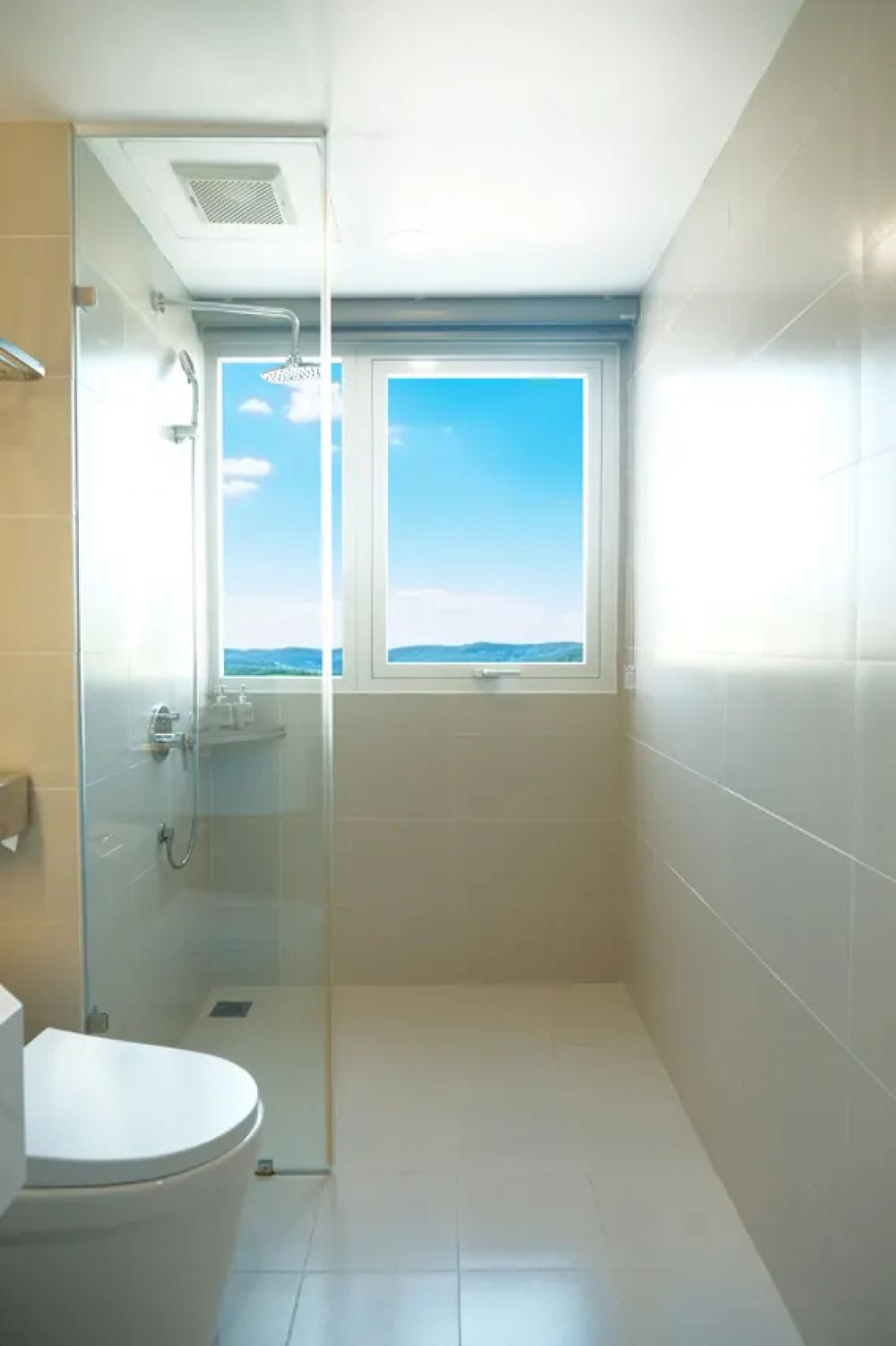 Suite TRPL Sea View, The Up Phu Quoc 4*