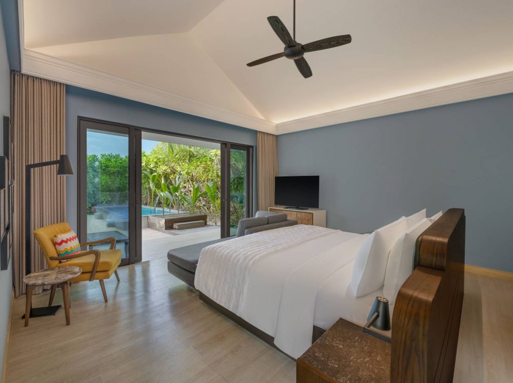 Beach Villa with Pool, Le Meridien Maldives Resort & SPA 5*