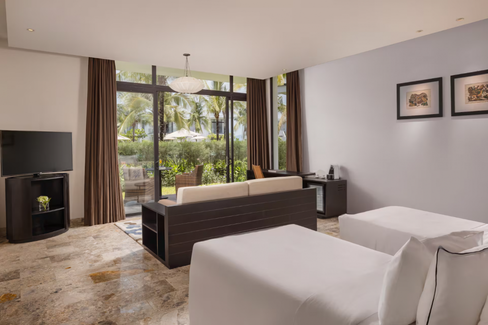 The Level Two Bedroom, Melia Danang Beach Resort 5*