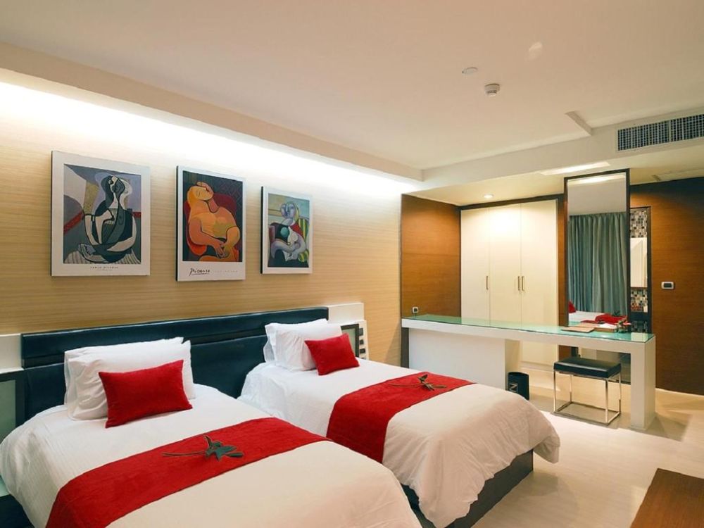2-Bedroom Oceanfront Royal Suite, The Zign Hotel & Premium Villas 5*