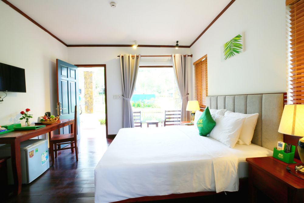 Pool Retreat, Santa Garden Resort 3*