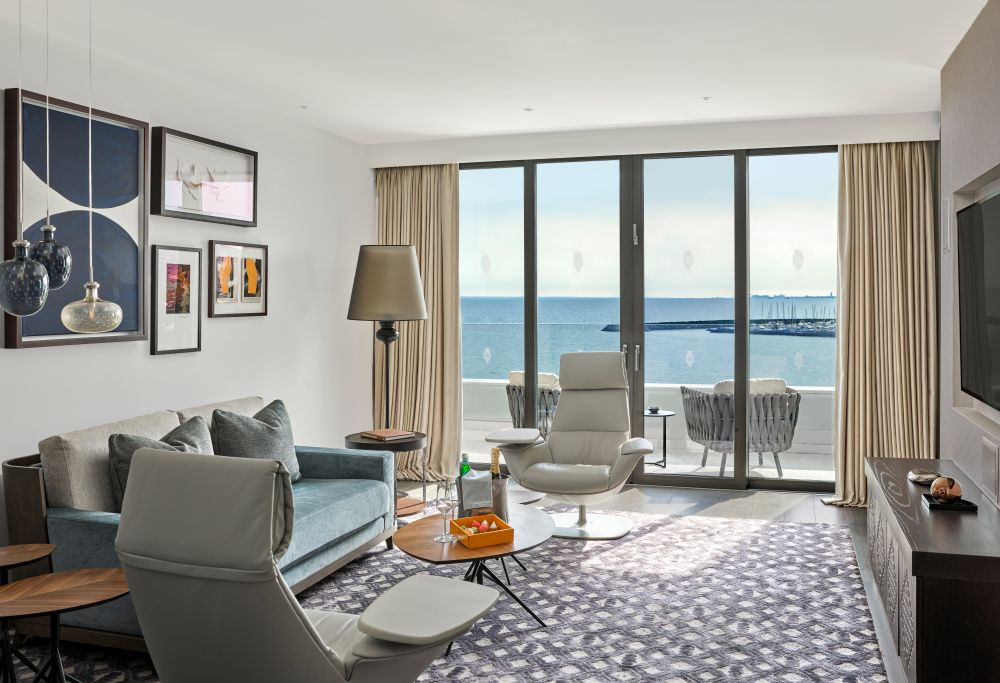 The Signature Sea View Suite, Parklane, a Luxury Collection Resort & Spa 5*
