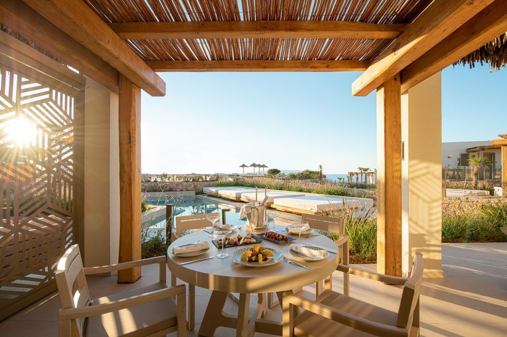 Suite Sea Front Sharing Pool, Mitsis Rinela Beach Resort & Spa 5*