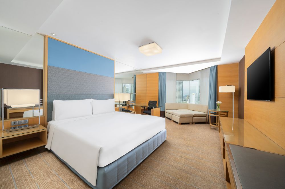 Premium Room, Holiday Inn Silom, Bangkok 4*