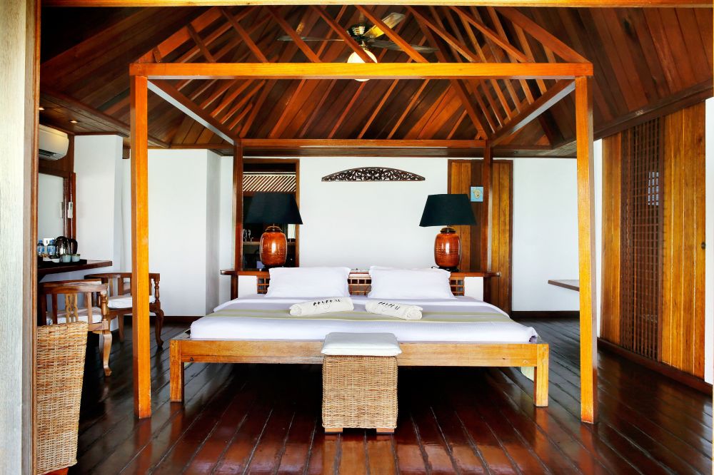 Overwater Villa, Gangehi Island Resort 5*