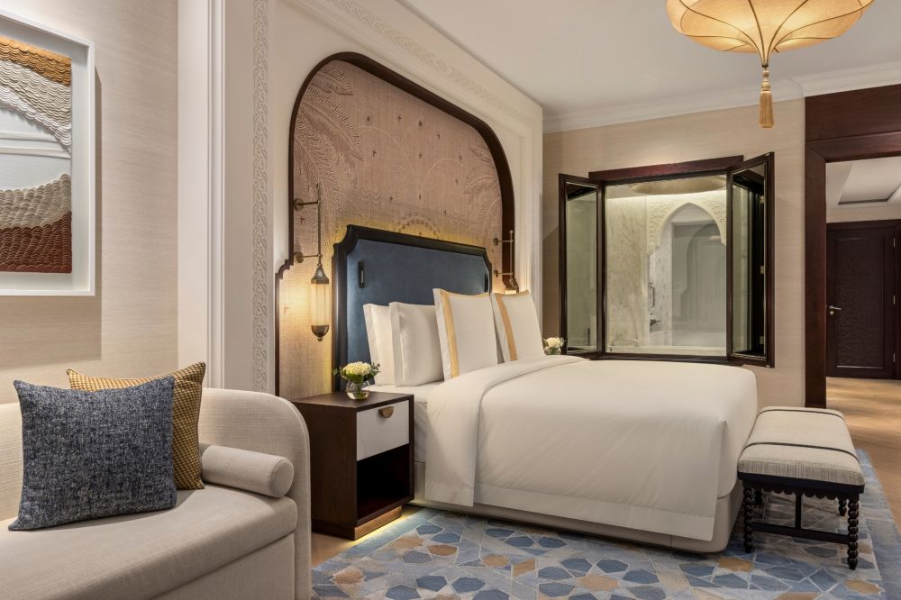 Deluxe / Ocean Skyline / Palm Room, Jumeirah Zabeel Saray 5*