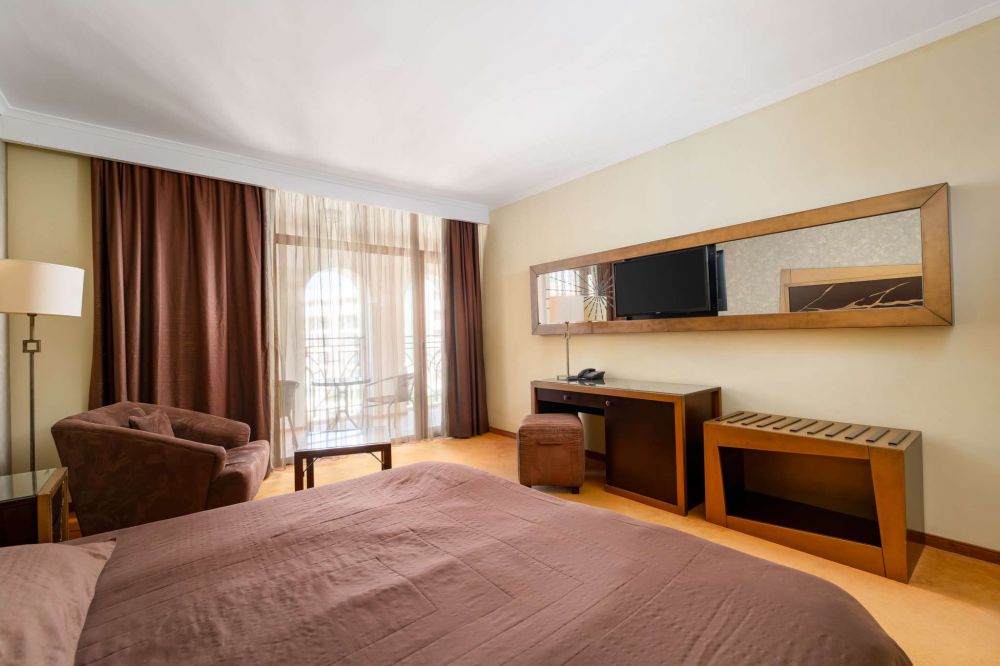Classic Double Room, Festa Via Pontica 4*