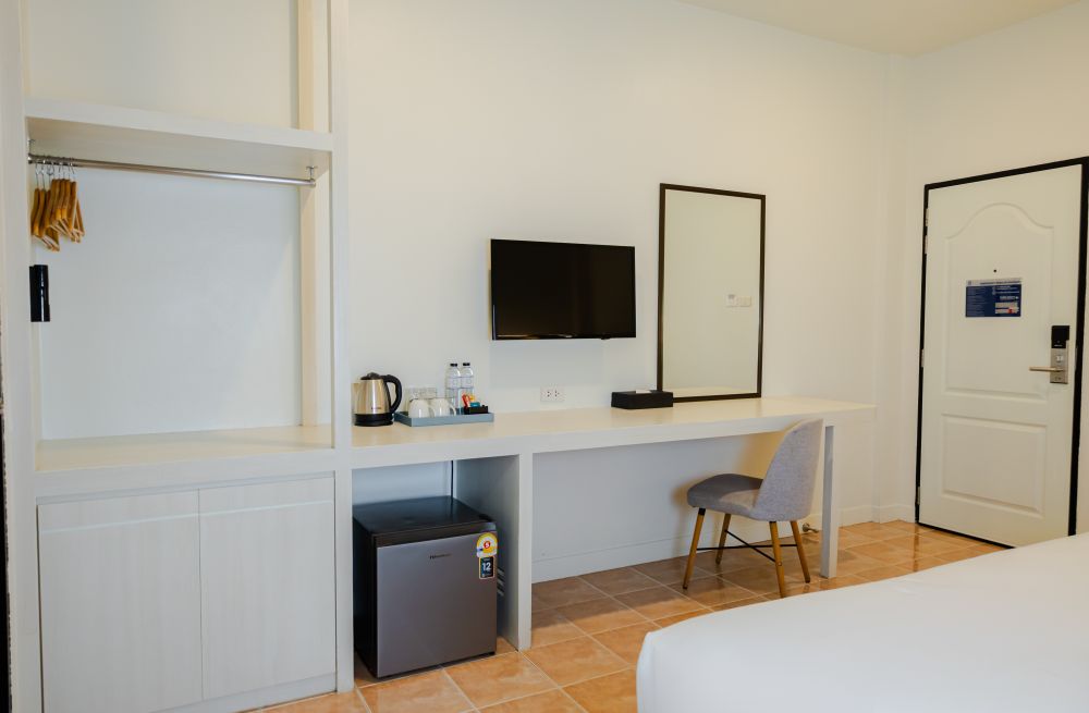 Standard, Amata Patong 4*