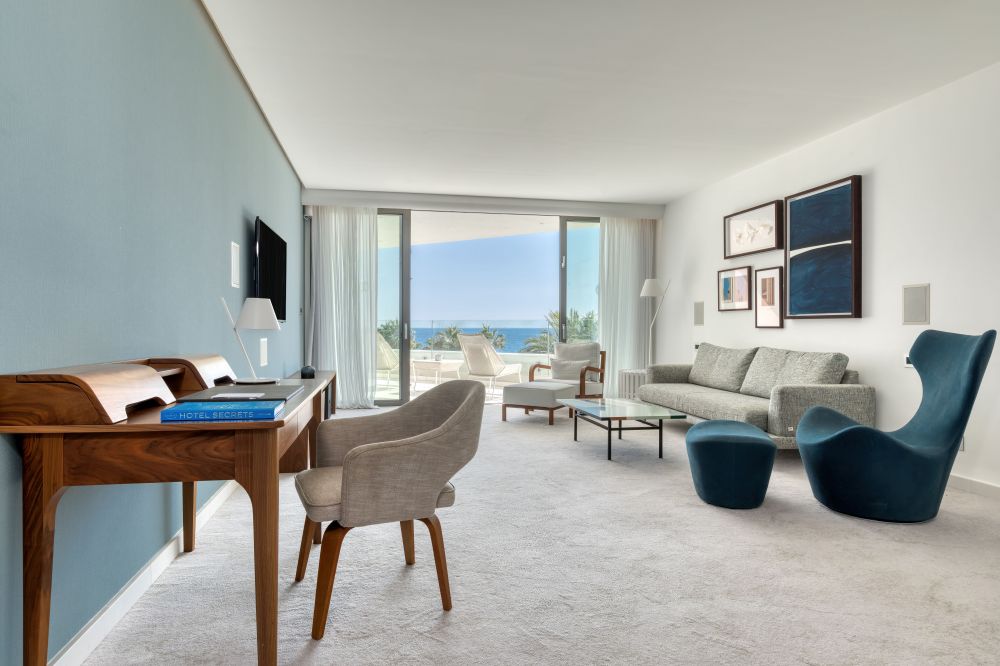 Panoramic Junior Sea View Suite, Parklane, a Luxury Collection Resort & Spa 5*