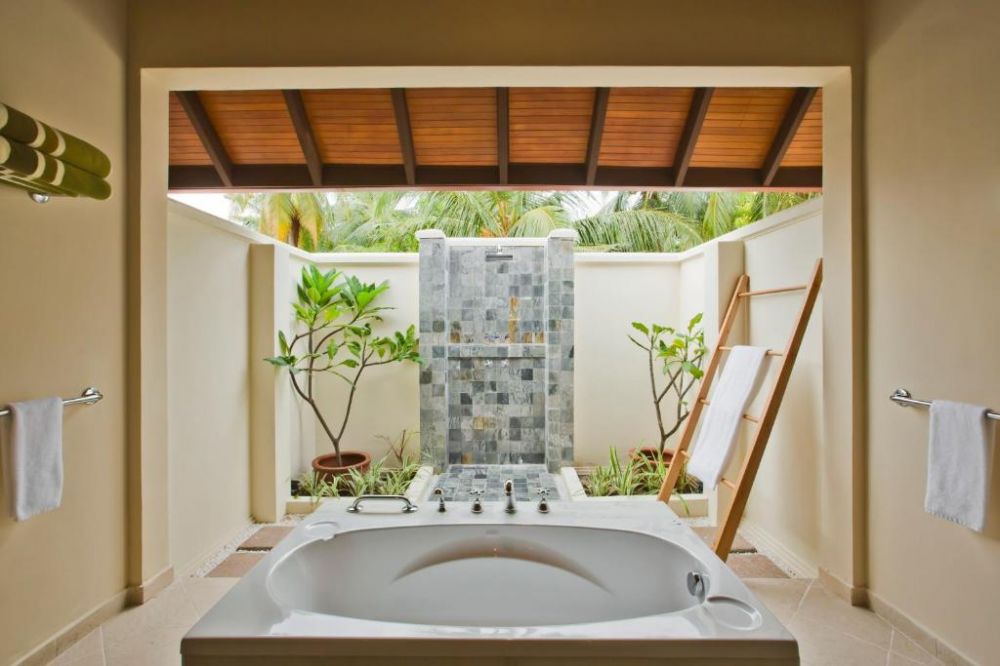 Superior Room, Niva Kurumba Maldives (ex. Kurumba Maldives) 5*