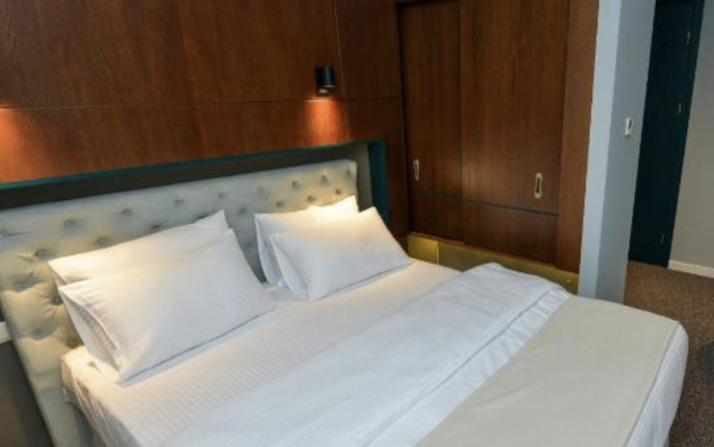 Standard, River View Hotel Tbilisi (ex. Just Inn Tbilisi) 4*