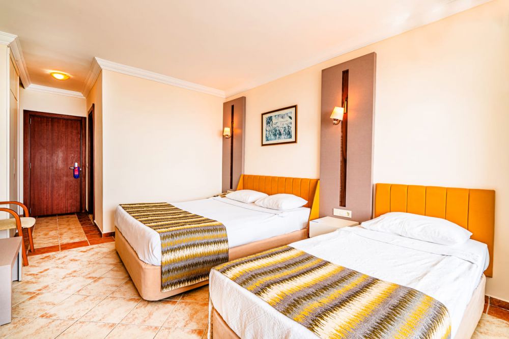 Standart Land View/ Sea Side View, Prestige Alanya (Ex.Euphoria Comfort) 5*