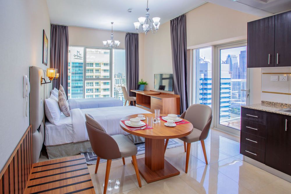 Deluxe Studio with Balcony, Regency Luxury Suites Dubai Marina (ex. Royal Regency Suite Dubai Marina) 