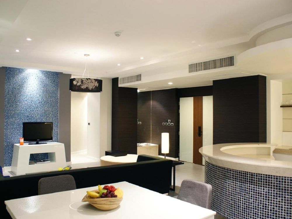 1-Bedroom Wow Suite, The Zign Hotel & Premium Villas 5*