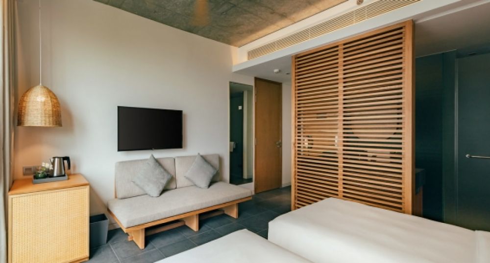 Deluxe Room with/without Balcony, Chicland Hotel 4*