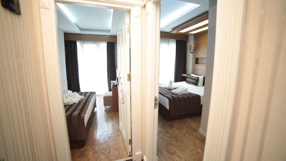 Family room, Weingart Black Tulip Hotel (Ex.Black Tulip Hotel) 4*