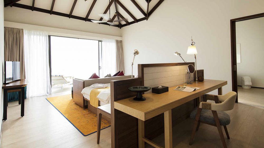 One Bedroom Water Villa Pool, Robinson Club Noonu 5*