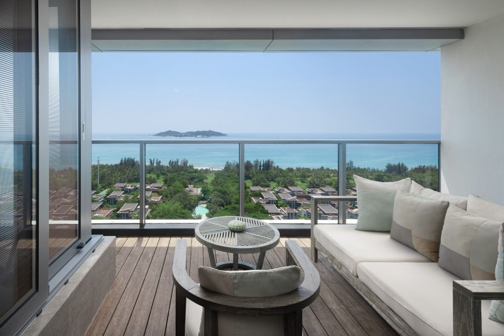 Grand Panoramic Ocean View Room, Rosewood Sanya 5*