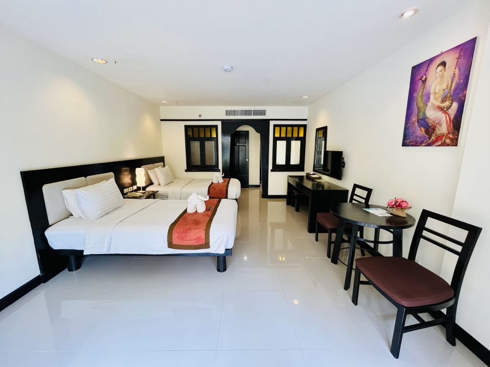 Pool Access, Woraburi Phuket Resort & Spa 3*
