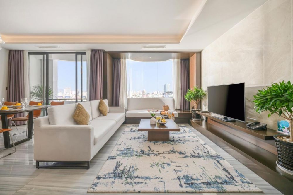 Penthouse, Satya Da Nang Hotel 4*