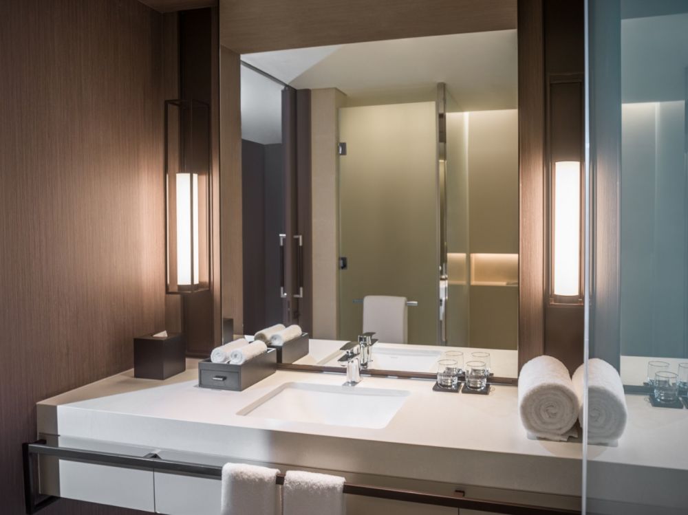 Superior/ Superior OV, New World Hoiana Hotel 5*