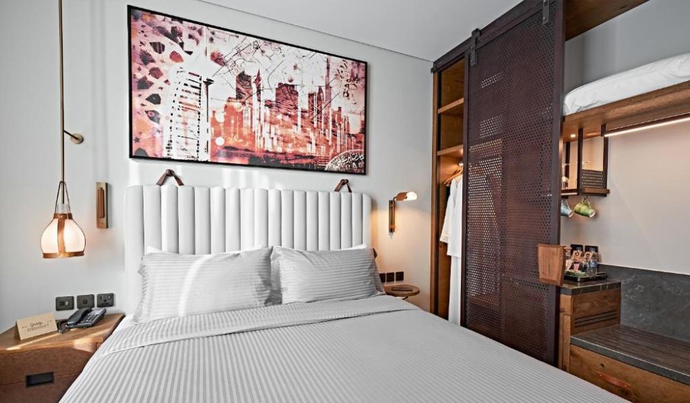 Fam Pad Room, Barceló Business Bay, Dubai (ex. Revier Hotel Dubai) 3*