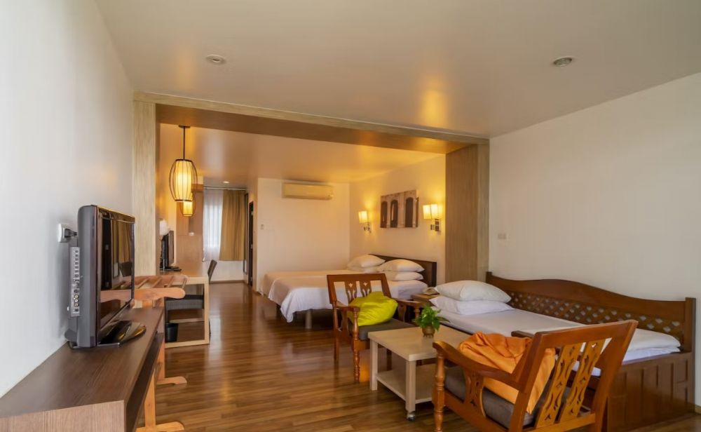 Deluxe Family Room, BW Phuket Ocean Resort 3*