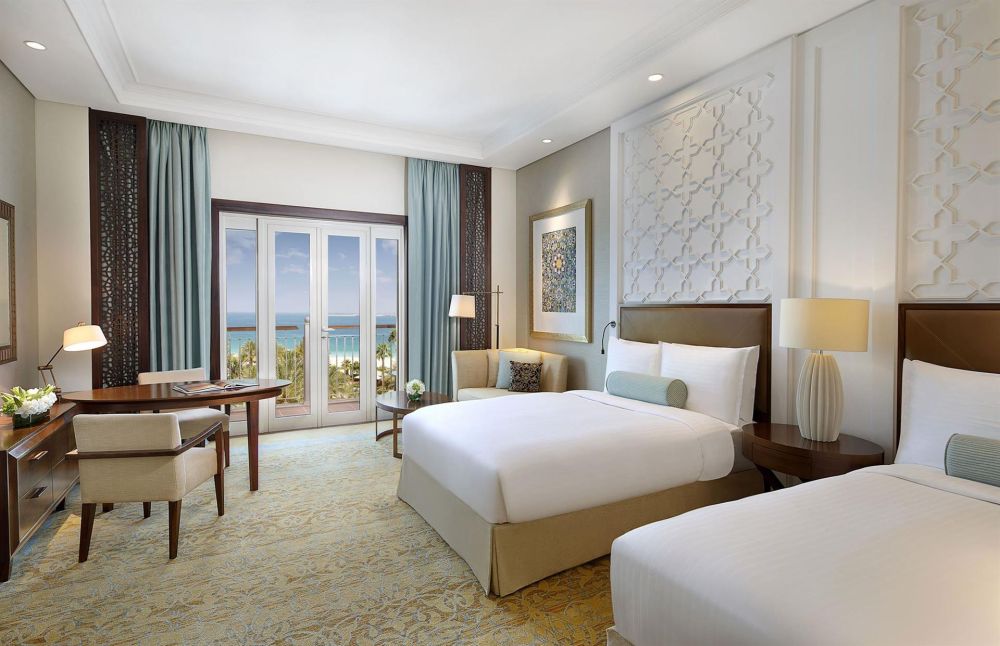Ocean View Deluxe, The Ritz-Carlton, Dubai 5*